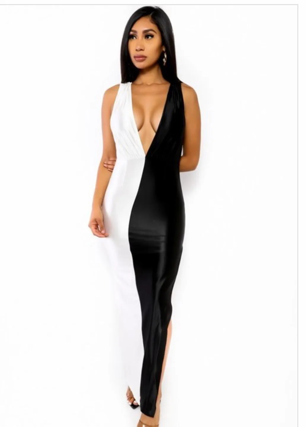 Black and white deep V-neck split jumpsuit
